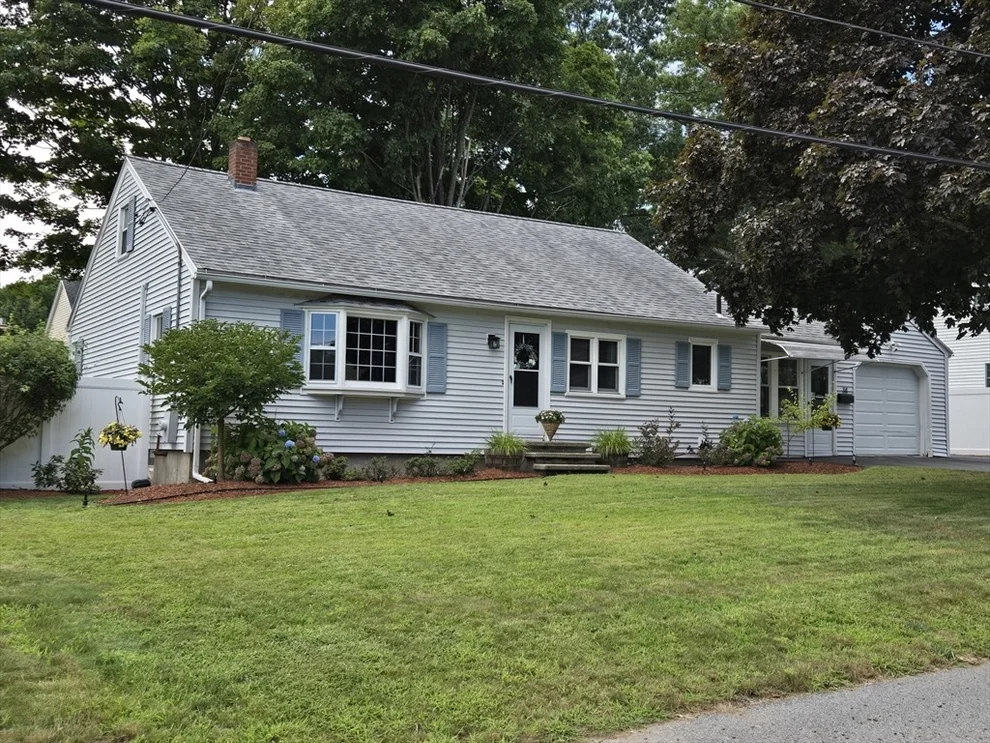 Unit for sale at 14 Ridgewood Circle, Lawrence, MA 01843