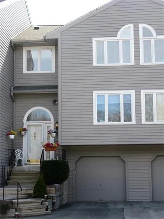 Unit for sale at 304 Erin Road, Stoughton, MA 02072