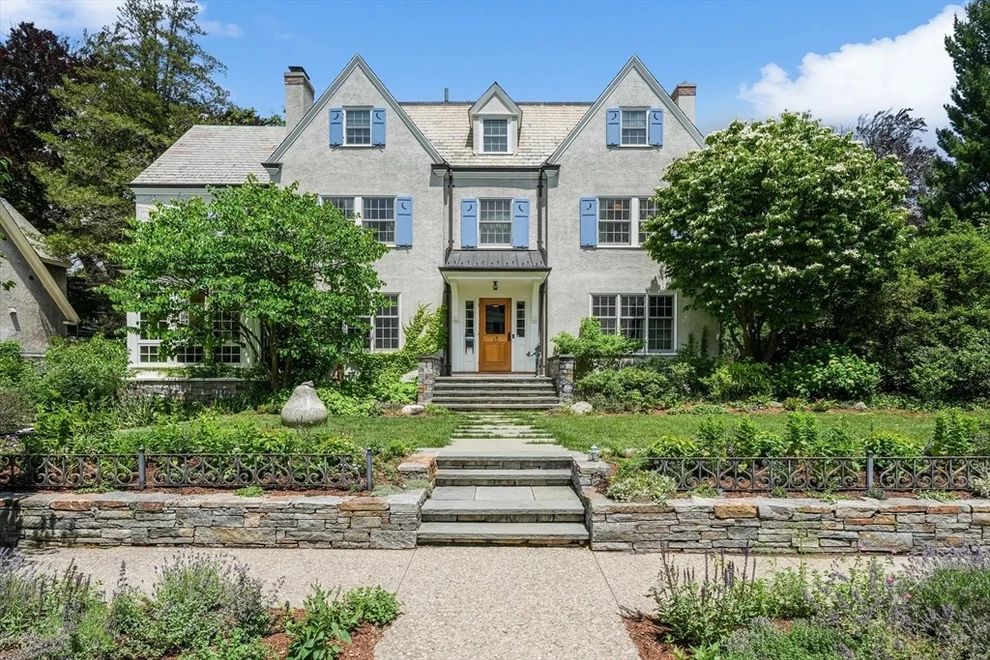 Unit for sale at 15 Hubbard Park Road, Cambridge, MA 02138