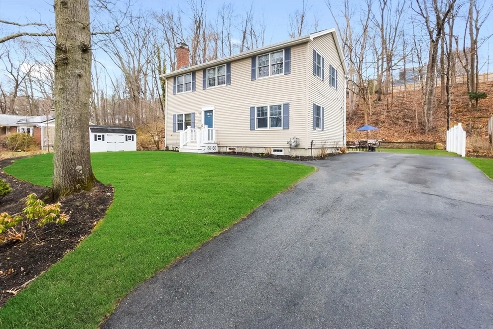 Unit for sale at 23 Flint Circle, Andover, MA 01810