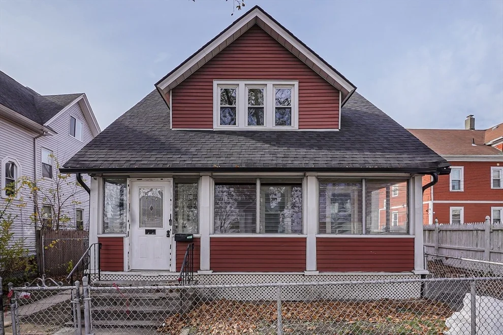Unit for sale at 18 Sycamore St, Springfield, MA 01109