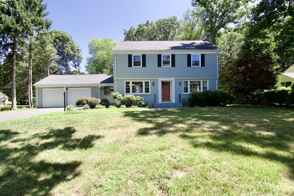 Unit for sale at 123 Whitmun Rd, Longmeadow, MA 01106