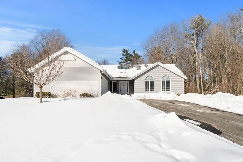 Unit for sale at 41 Martins Pond Rd, Groton, MA 01450