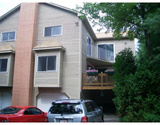 Unit for sale at 22 Flying Cloud Ln, Salem, MA 01970
