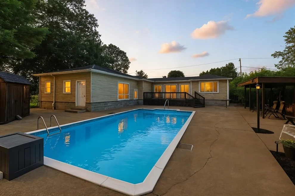 Unit for sale at 158 Chudy St, Palmer, MA 01080