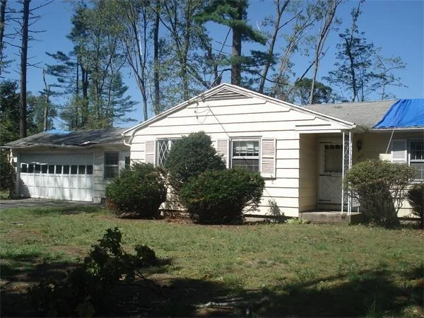 Unit for sale at 140 Druid Hill Rd, Springfield, MA 01129