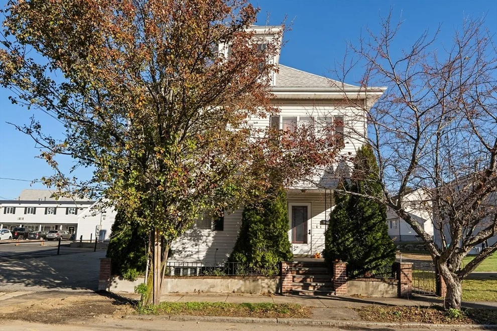 Unit for sale at 4 Elm St, Peabody, MA 01960