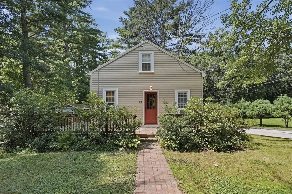 Unit for sale at 83 New Boston Road, Sturbridge, MA 01566