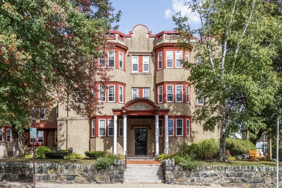 Unit for sale at 569 Franklin St, Melrose, MA 02176