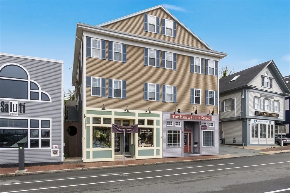 Unit for sale at 274 Main St, Gloucester, MA 01930