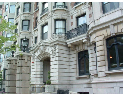 Unit for sale at 390 Commonwealth Avenue, Boston, MA 02215