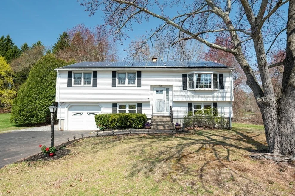 Unit for sale at 12 Bear Hill Rd, Billerica, MA 01821