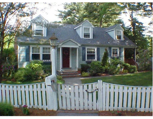 Unit for sale at 58 Woodbriar Road, Wakefield, MA 01880