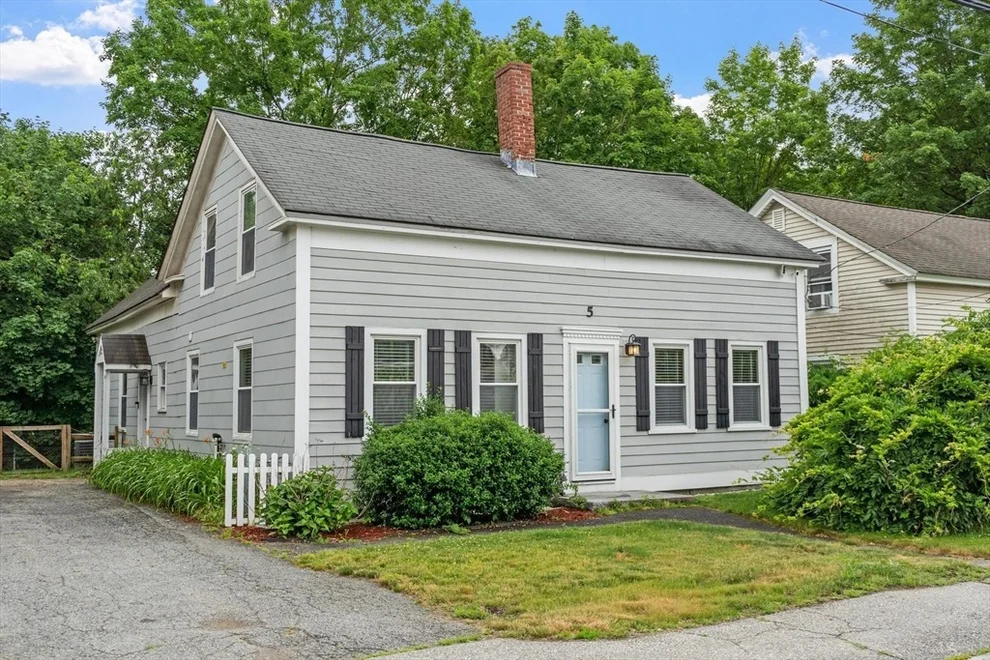 Unit for sale at 5 Mill St, Pepperell, MA 01463