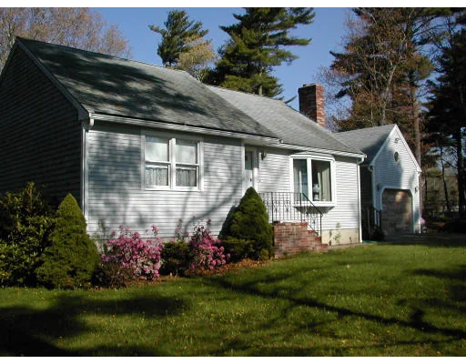 Unit for sale at 16 Quiet Hollow, Plymouth, MA 02360
