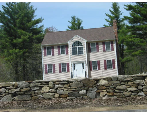 Unit for sale at 11 G. H. Wilson Road, Spencer, MA 01562