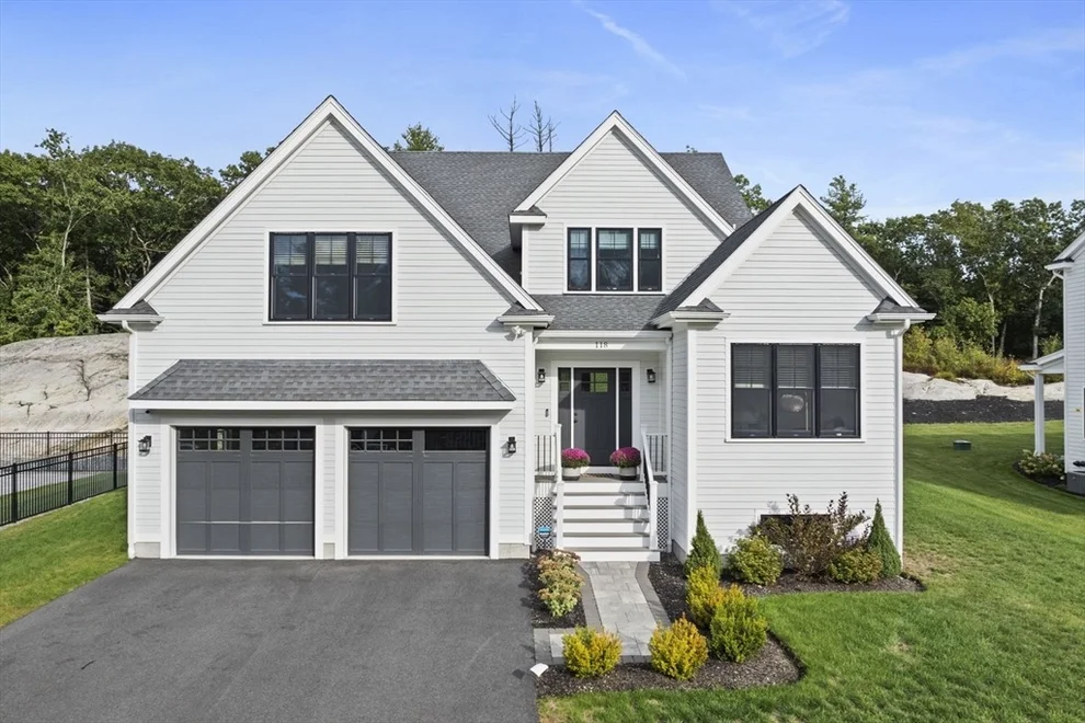Unit for sale at 118 Indian Ln, Canton, MA 02021
