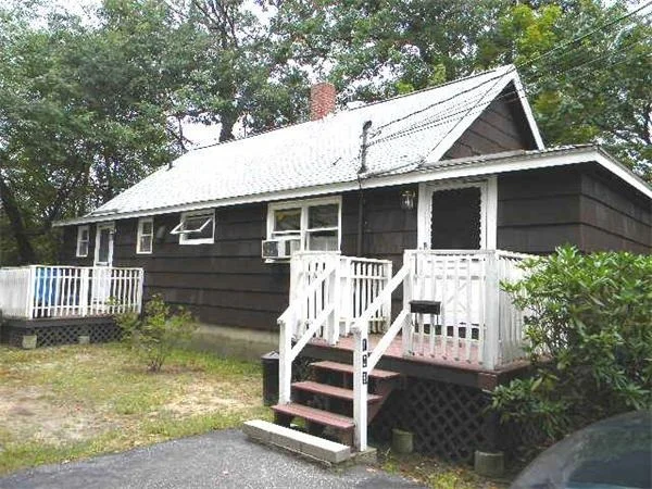 Unit for sale at 108 Grove Ave, Wilmington, MA 01887
