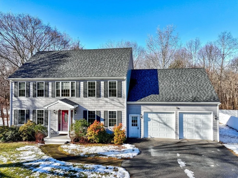 Unit for sale at 139 Randolph St, Weymouth, MA 02190
