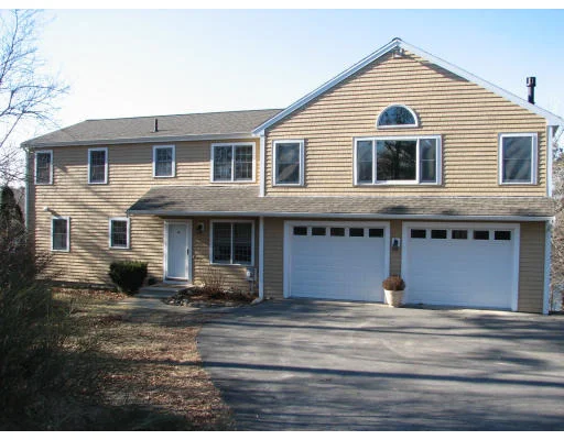 Unit for sale at 1017 Long Pond Rd, Plymouth, MA 02360