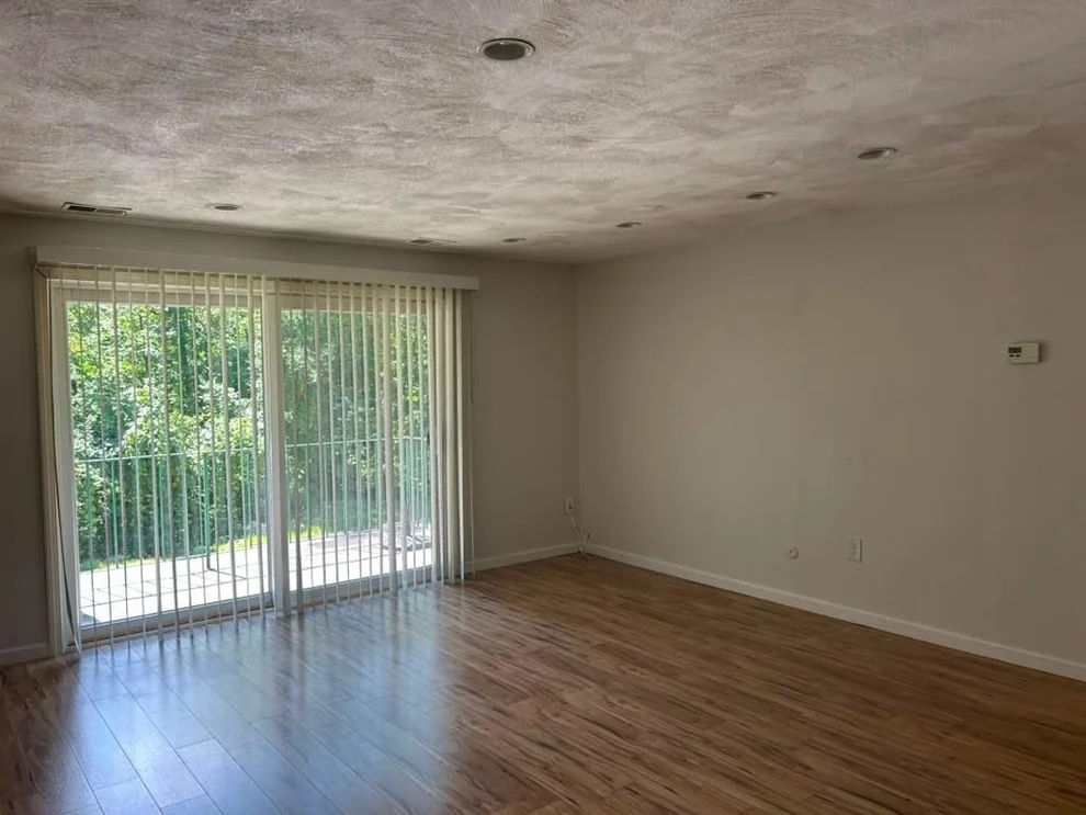 Unit for sale at 109 Oak Ln, Brockton, MA 02301
