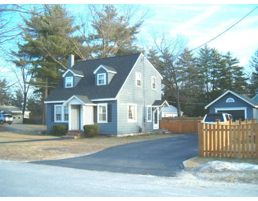 Unit for sale at 3 Waverly Ave, Chelmsford, MA 01824