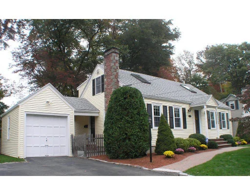 Unit for sale at 138 Church St, Westwood, MA 02090