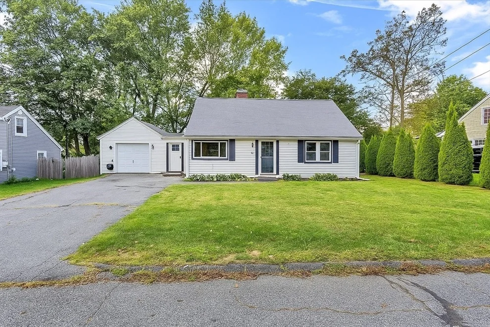 Unit for sale at 33 Shady Lane Ave, Shrewsbury, MA 01545