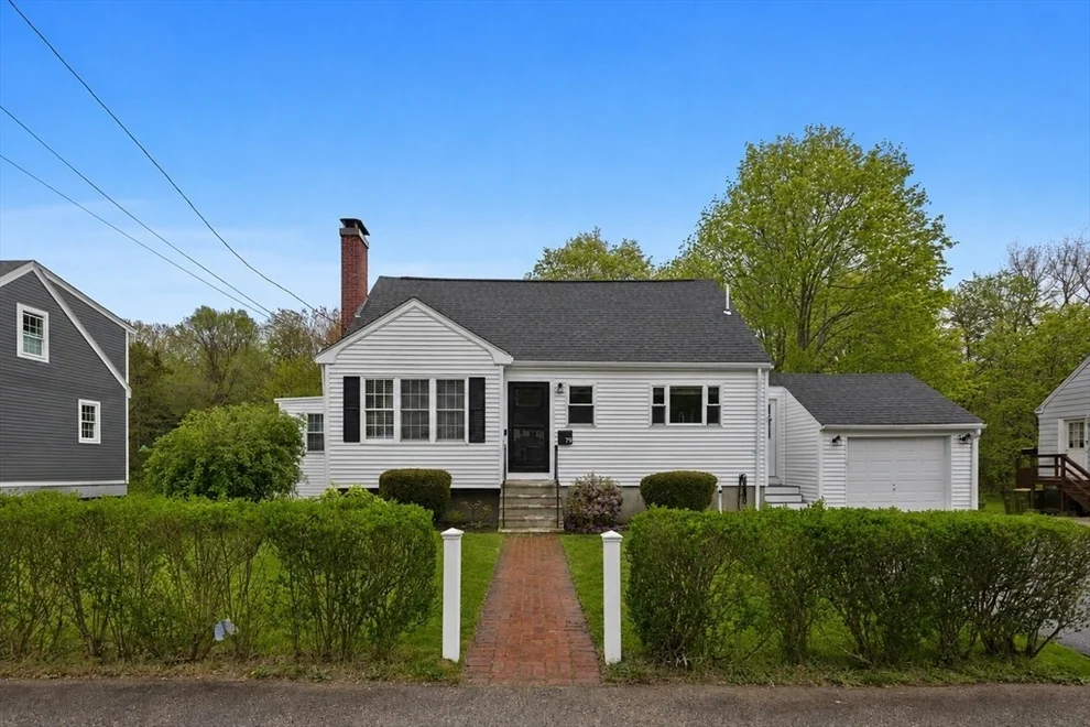 Unit for sale at 79 Shaw St, Weymouth, MA 02191