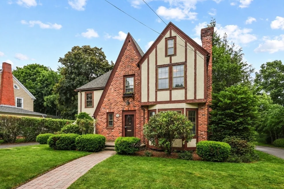 Unit for sale at 19 Harwich Road, Longmeadow, MA 01106