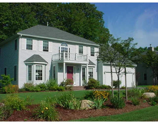 Unit for sale at 5 Lincoln Road, Ashland, MA 01721