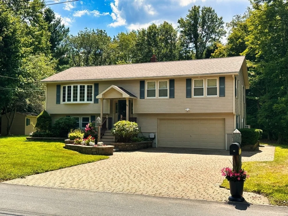 Unit for sale at 90 North St, Methuen, MA 01844