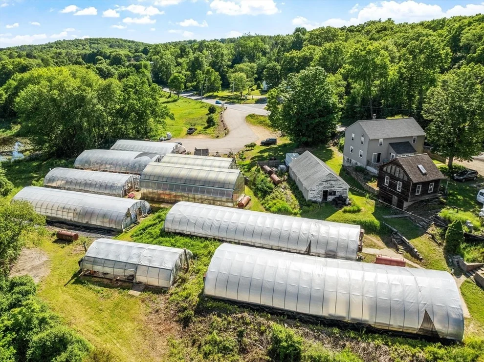Unit for sale at 50 North Spencer Rd, Spencer, MA 01562