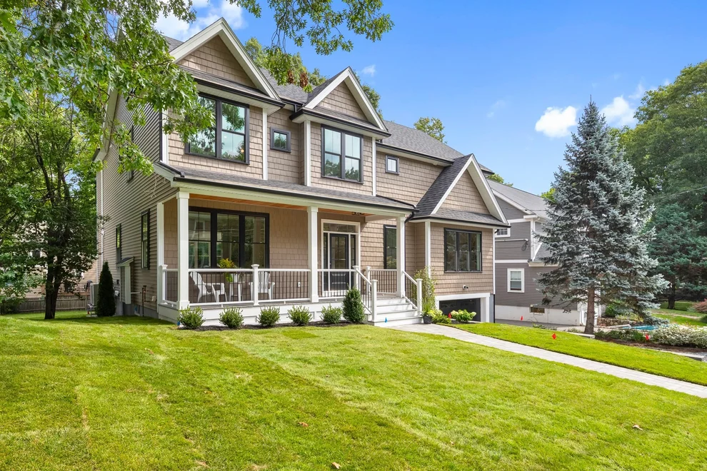 Unit for sale at 53 Hodge Rd, Arlington, MA 02474