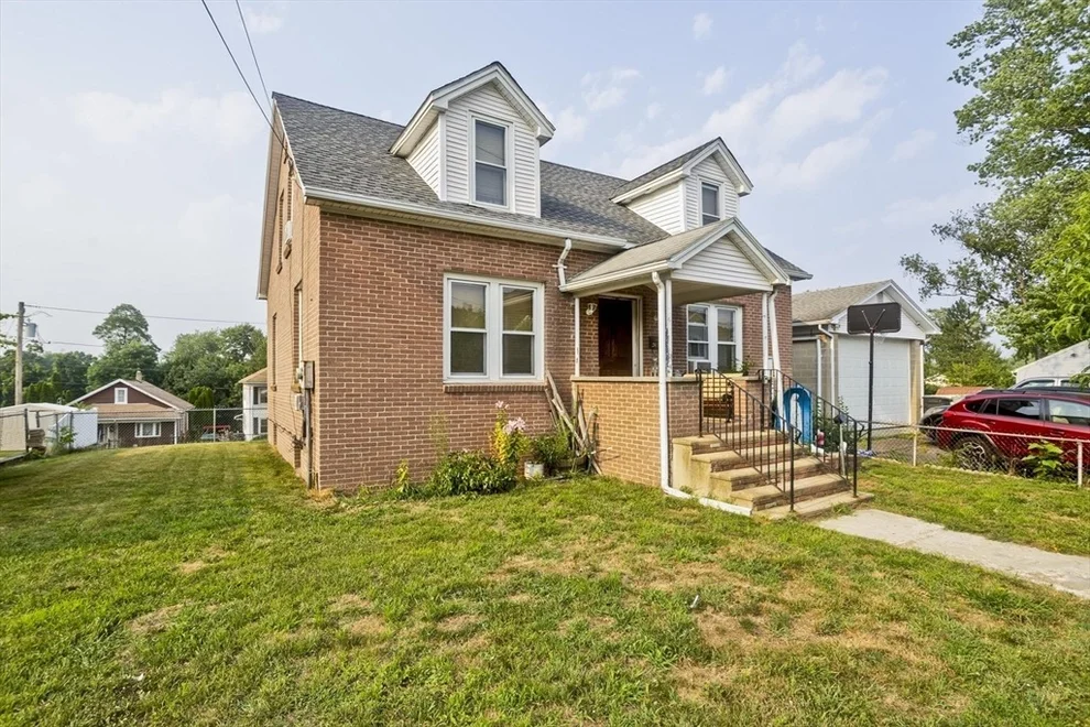 Unit for sale at 26 Grace St, Chicopee, MA 01020