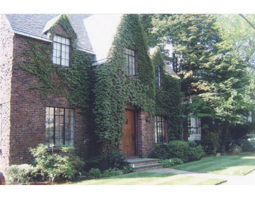 Unit for sale at 28 Somerset Road, Brookline, MA 02445
