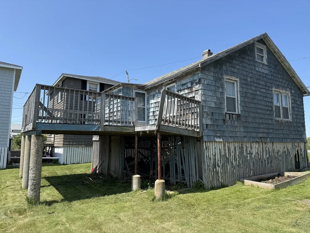 Unit for sale at 30 Ocean Ave, Hull, MA 02045