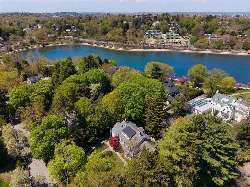 Unit for sale at 68 Dudley Street, Brookline, MA 02445