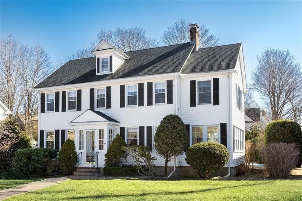 Unit for sale at 50 Halcyon Rd, Newton, MA 02459