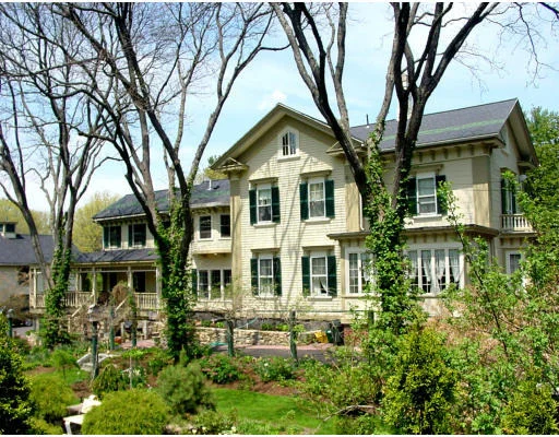 Unit for sale at 40 Hancock Street, Lexington, MA 02420