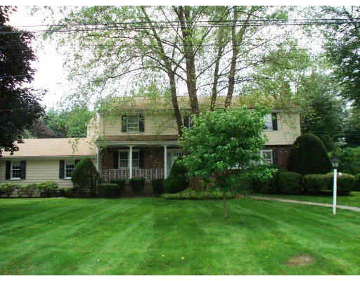 Unit for sale at 141 Worthen Road, Lexington, MA 02421