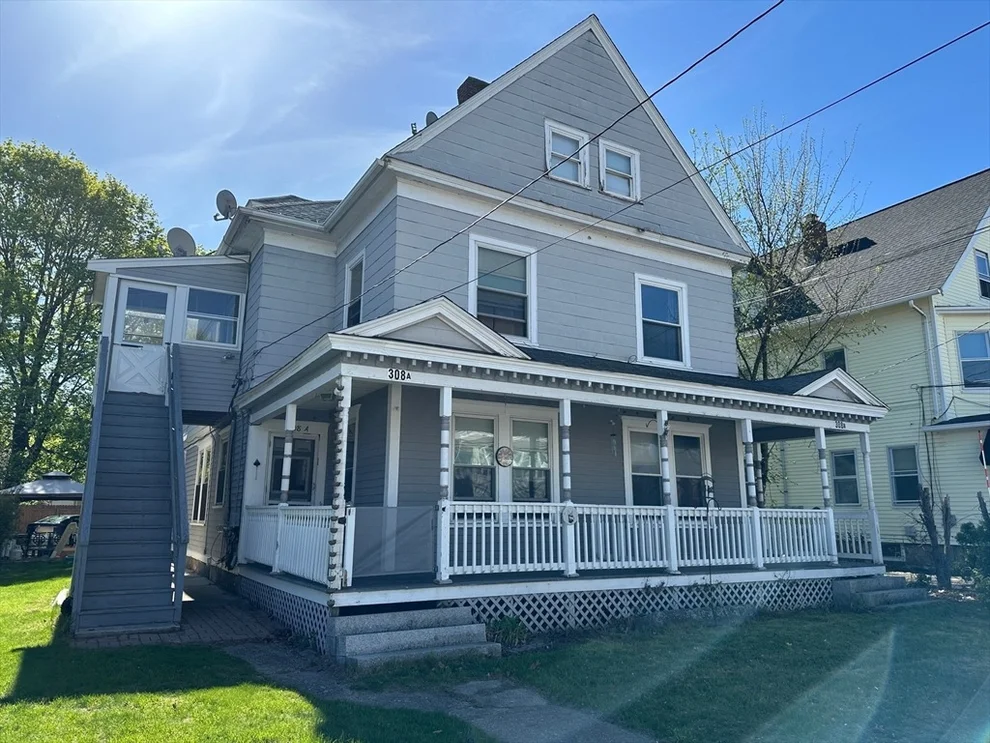 Unit for sale at 308 North Main Street, Uxbridge, MA 01569