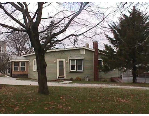 Unit for sale at 30 Montcalm Ave, Blackstone, MA 01504