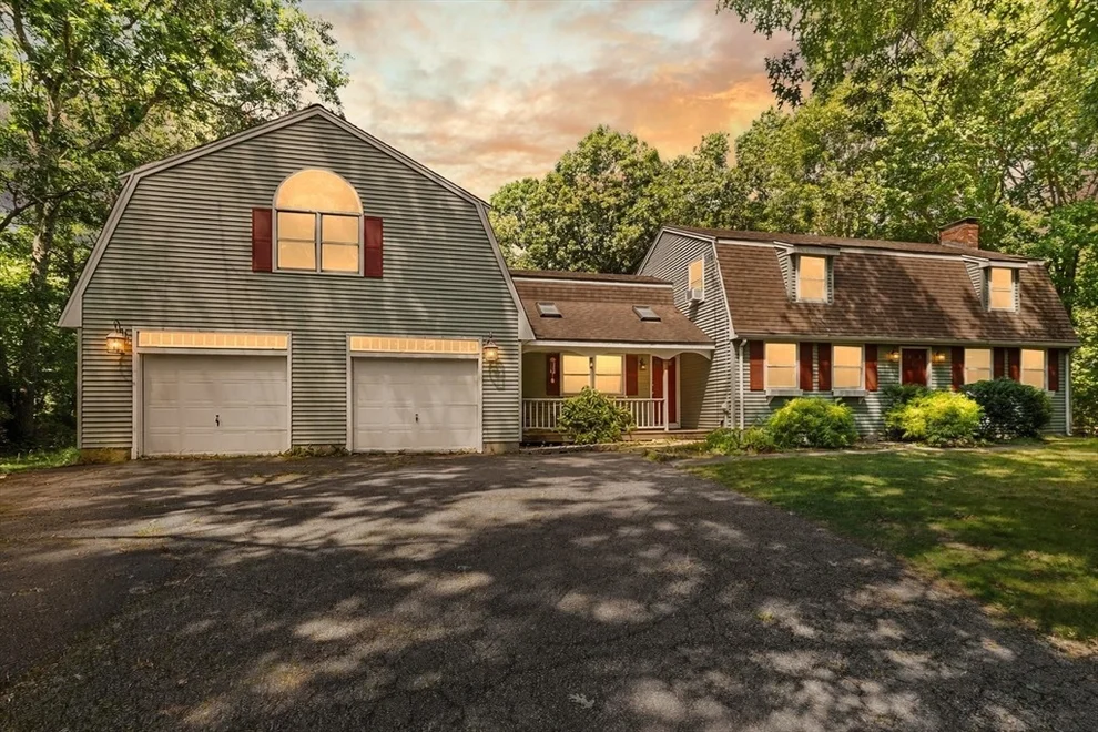 Unit for sale at 42 Summer St, Foxboro, MA 02035