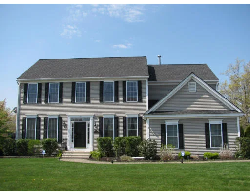 Unit for sale at 25 Seaver Farm Lane, Grafton, MA 01560