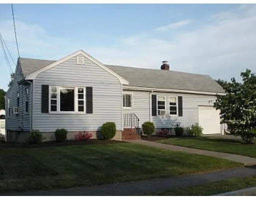 Unit for sale at 39 Sheffield Road, Waltham, MA 02451
