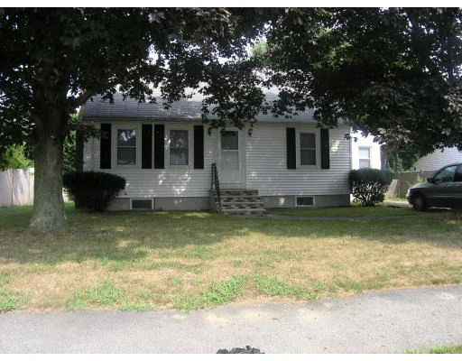 Unit for sale at 25 Walton Street, Wakefield, MA 01880
