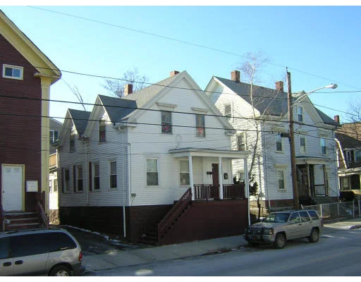 Unit for sale at 224 Chatham St, Lynn, MA 01902