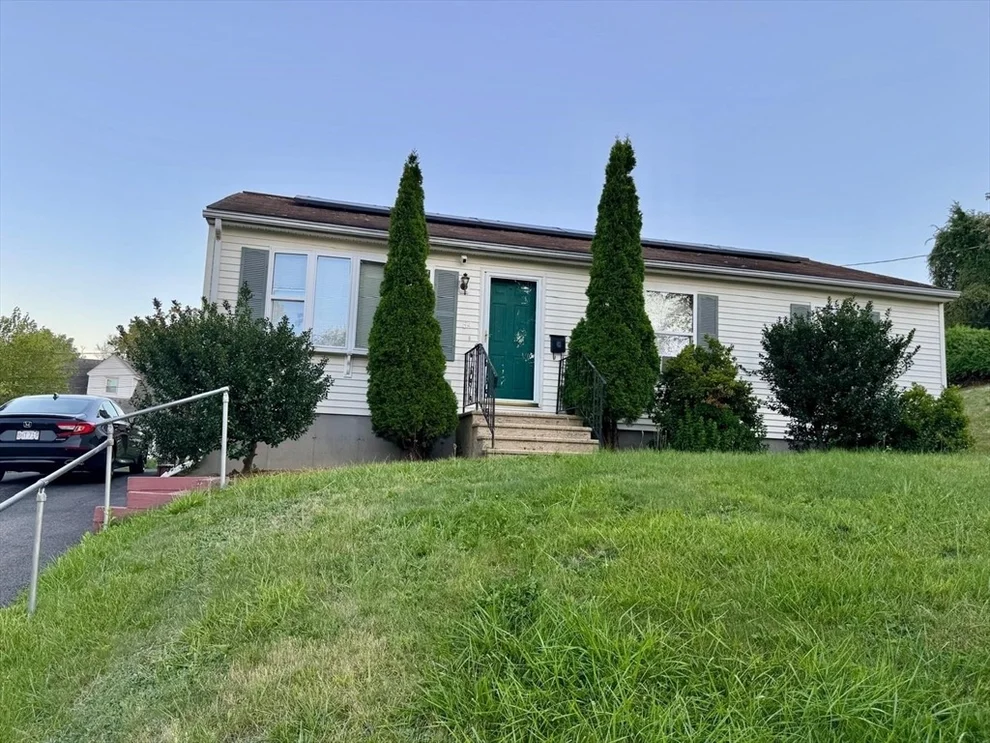 Unit for sale at 54 Kenberma Rd, Worcester, MA 01604