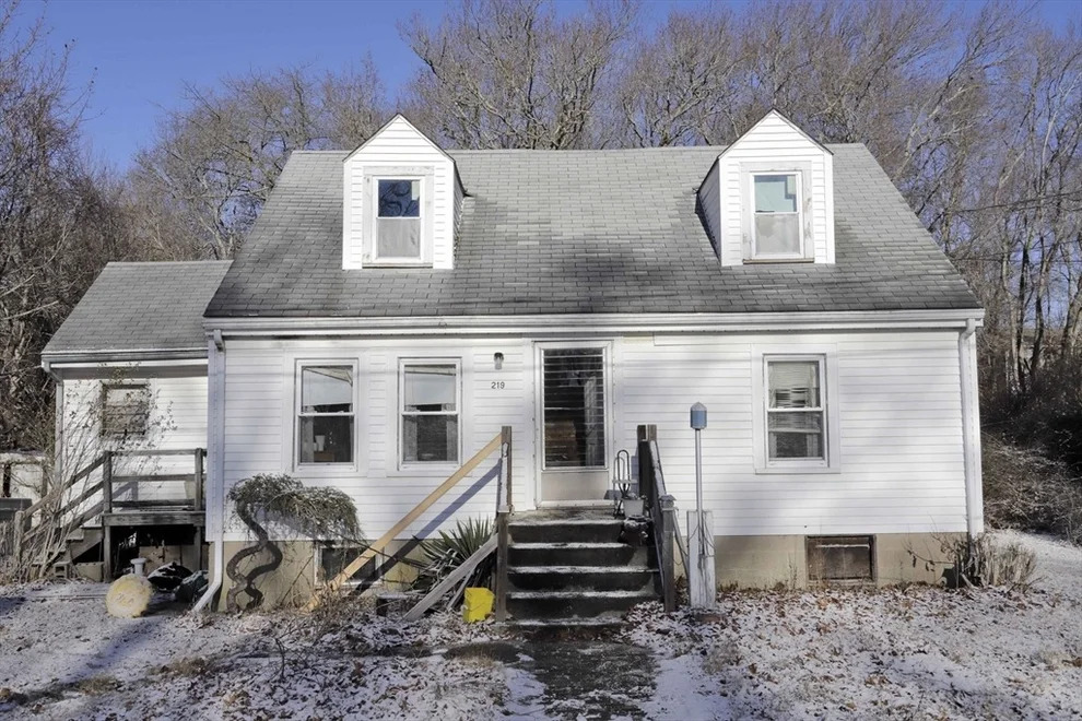 Unit for sale at 219 Bonin St, New Bedford, MA 02745